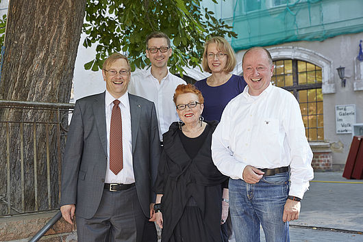 Die Mitglieder der Jury zum Kunstpreis der Stiftung der Saalesparkasse 2014. Foto: Marco Warmuth