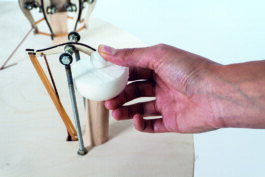 burg giebichenstein kunsthochschule halle  industrial design experimental design methods