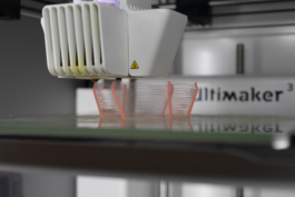 burg giebichenstein kunsthochschule halle  industrial design experimental design methods