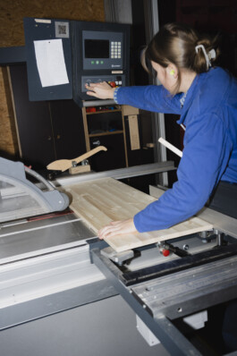 burg giebichenstein kunsthochschule halle  industrial design experimental design methods