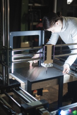 burg giebichenstein kunsthochschule halle industrial design experimental design methods