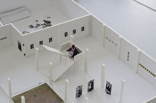 borderless; whitebox; ausstellung; burg giebichenstein; halle; rudolf schäfer