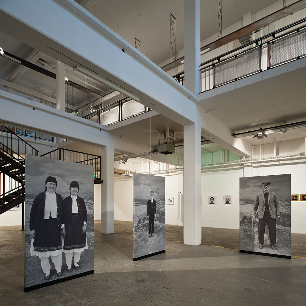 borderless; whitebox; ausstellung; burg giebichenstein; halle; rudolf schäfer