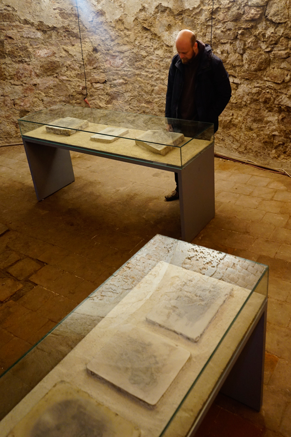 Ausstellung "Krypta". Foto: Sarah Pschorn