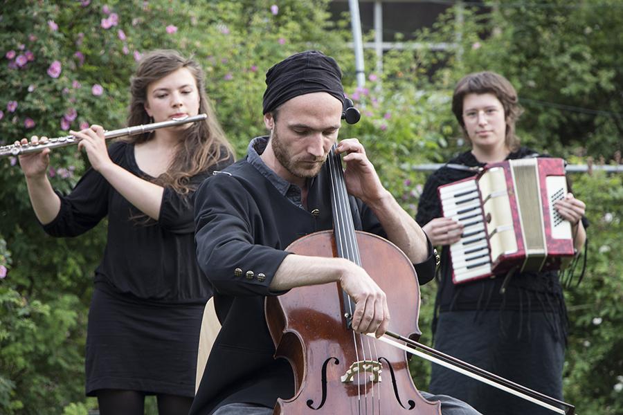 Performance "Sisyphos Orchester". Foto: Jana Luck