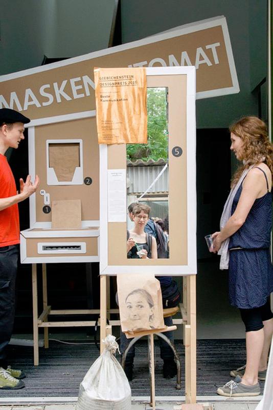 Felix Behr: Maskenautomat