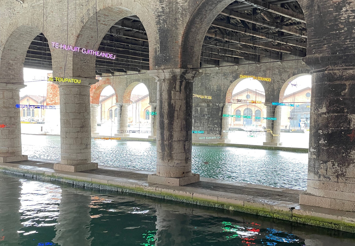 Ausstellungsansicht der Biennale 2024