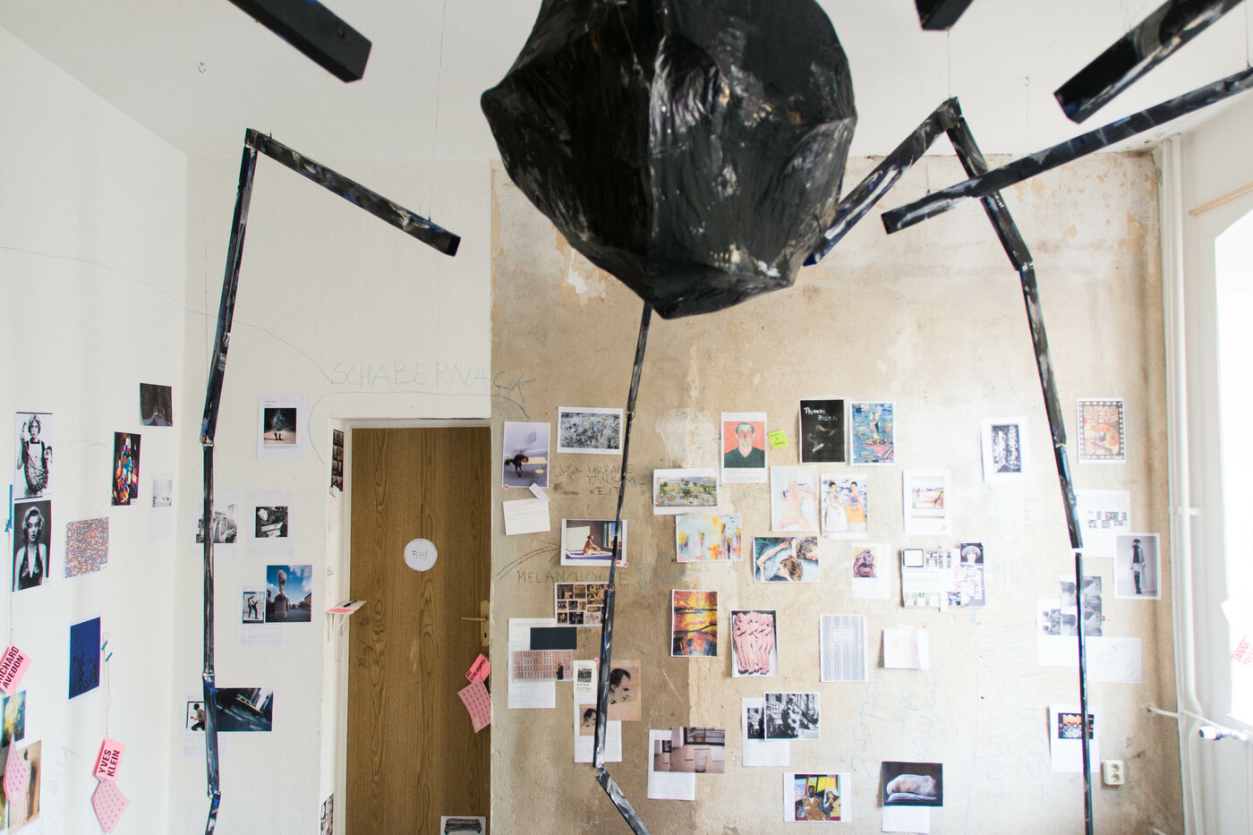 Ausstellung "Inspiration 100". Foto: Raisa Galofre