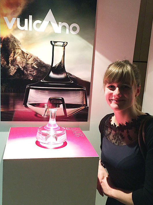 Julia Wilke "Vulcano" unter den 20 Wettbewerbsnominierten des Bruni Glass Awards, Foto Wilke