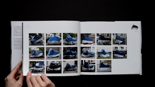 Buch „Ansichtssache“, 2012; 25 x 21,5 x 1,3cm; 60 Seiten, Ausschnitt S. 16/17