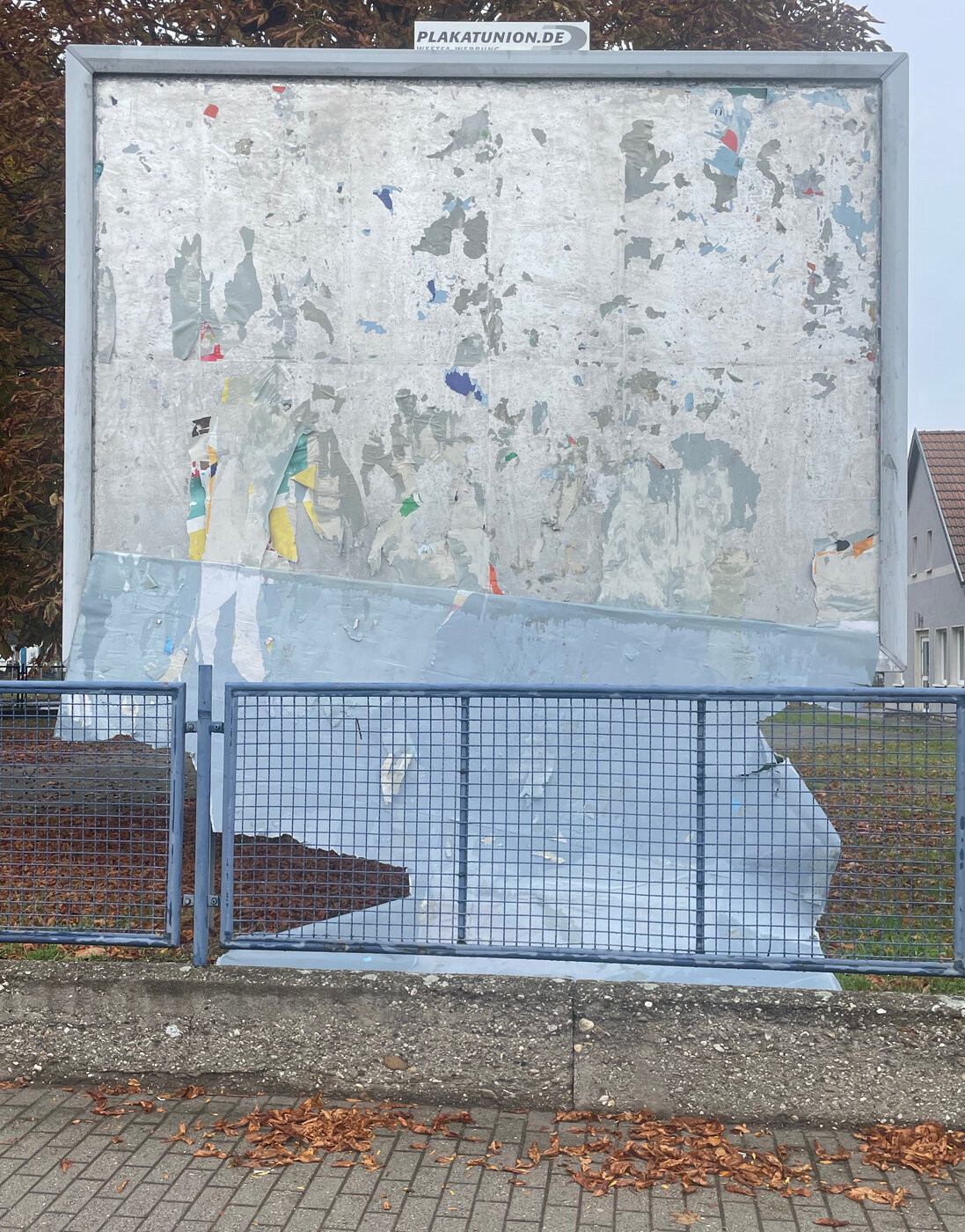 leere Plakatwerbetafel