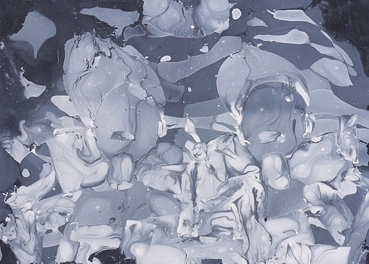 Yifei Zhang, „Zwilling“, 49 x 69 cm, Lack auf Papier, 2011