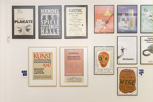 Blick in die Ausstellung „Die 100 besten Plakate der BURG“. Foto: Matthias Ritzmann