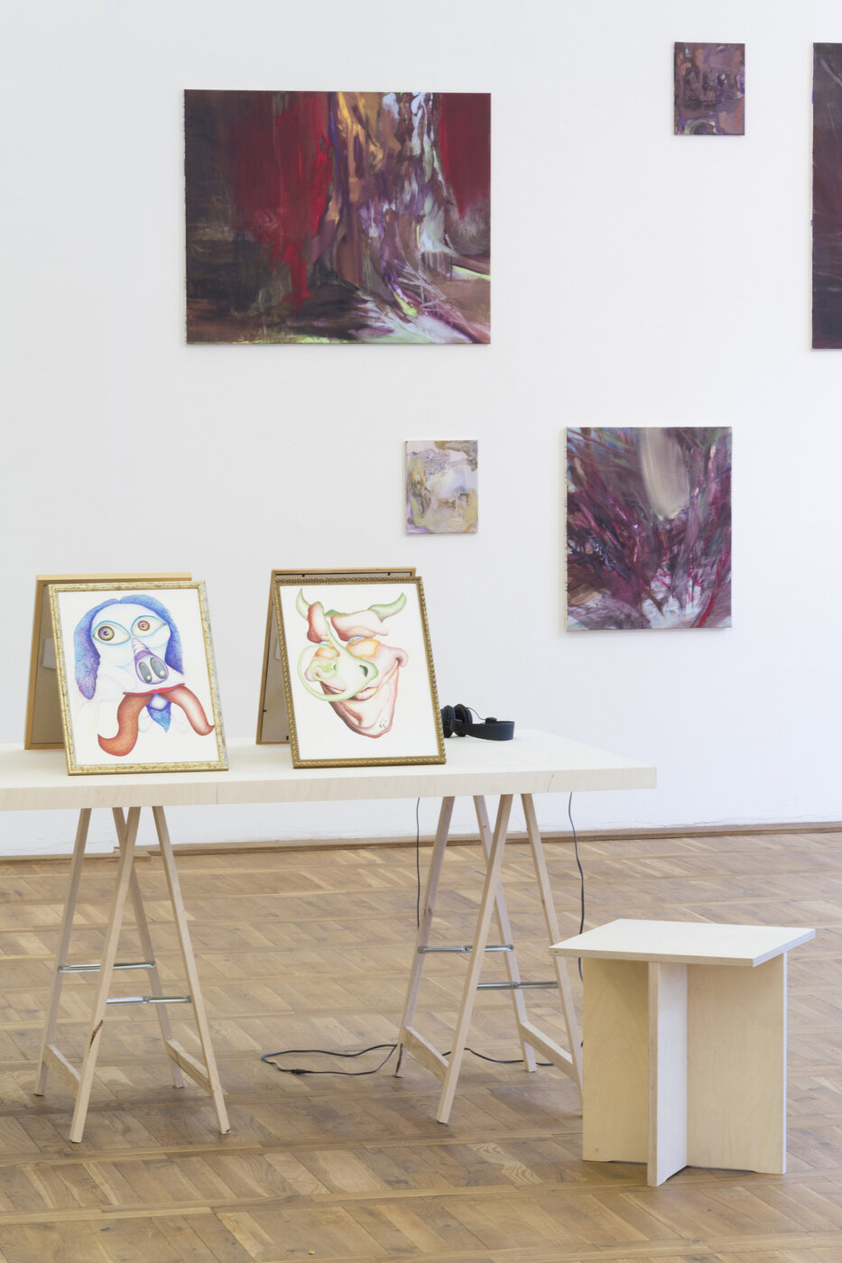 Ahnengalerie, 2017/18, Buntstiftzeichnung auf Papier, Foto: Etienne Dietzel