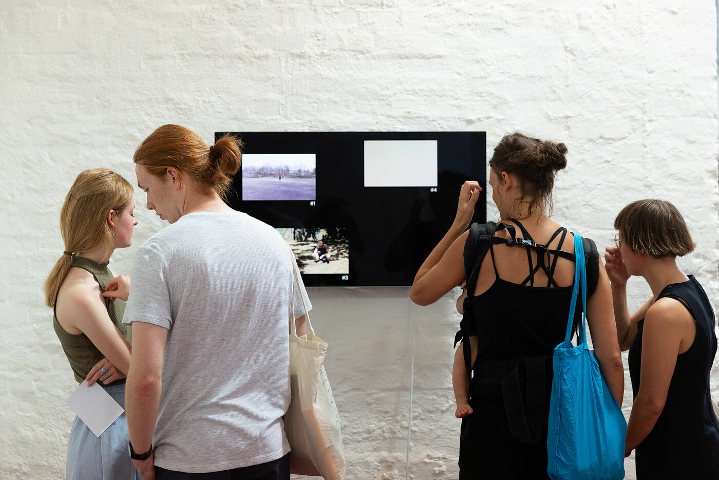 "Handlungspakete" von Kevin Strüber und Max Stalter; Foto: Michel Klehm