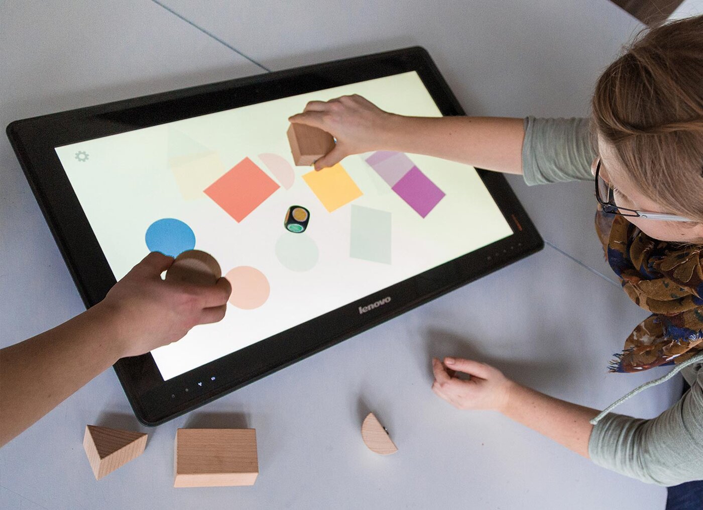 Formen und Farben – Prototyp, Nadine Walter, Masterthesis, WinSem 2014/15