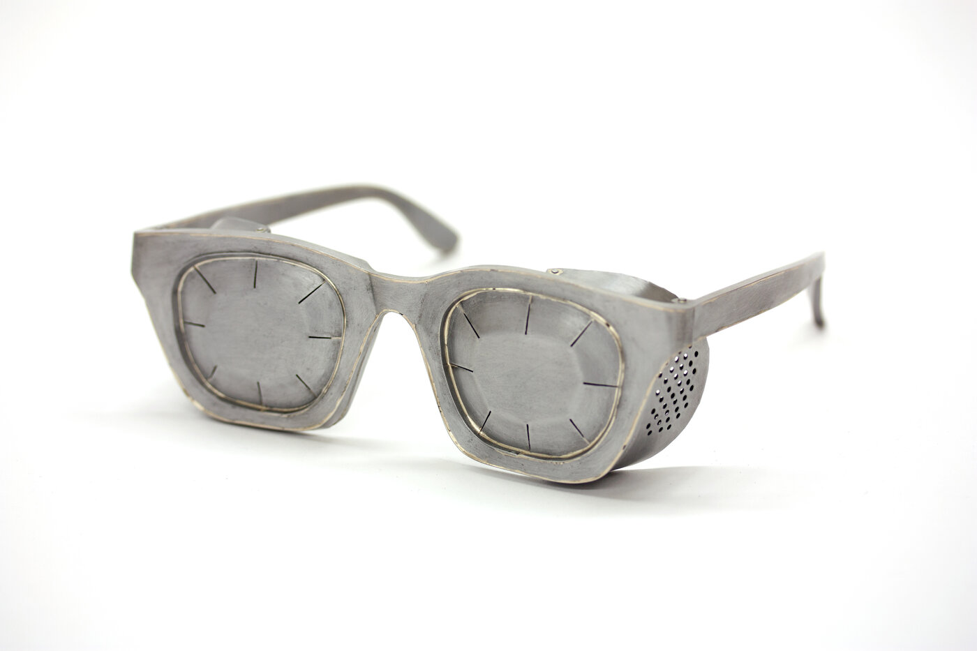 Sawa Aso, Arbeitsschutzbrille, 2013