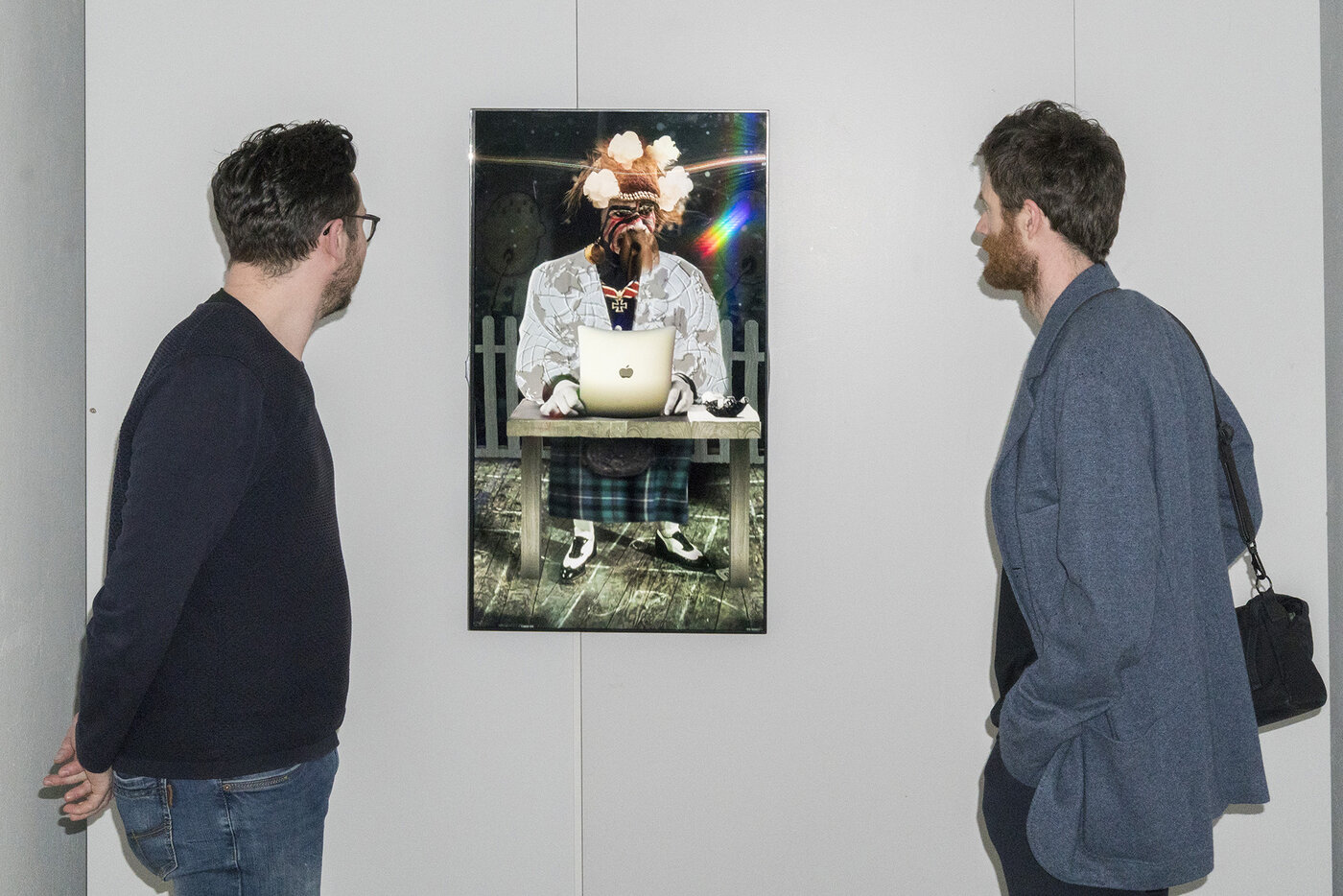 Ausstellungsansicht auf eine Arbeit von Ulu Braun, Foto: Etienne Dietzel