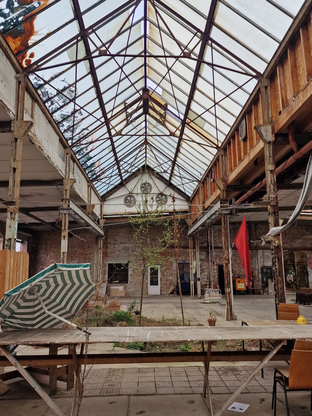 Besuch in der Glasfabrik Leipzig, Exkursion