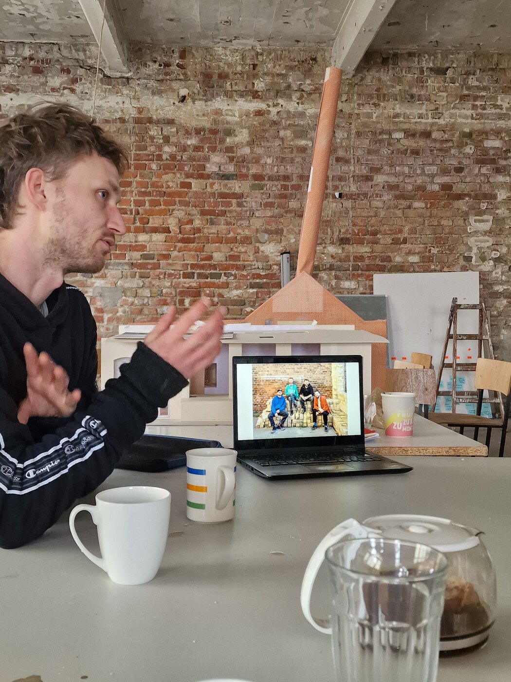 Besuch in der Glasfabrik Leipzig, Vortrag von Kollektiv + X, Exkursion