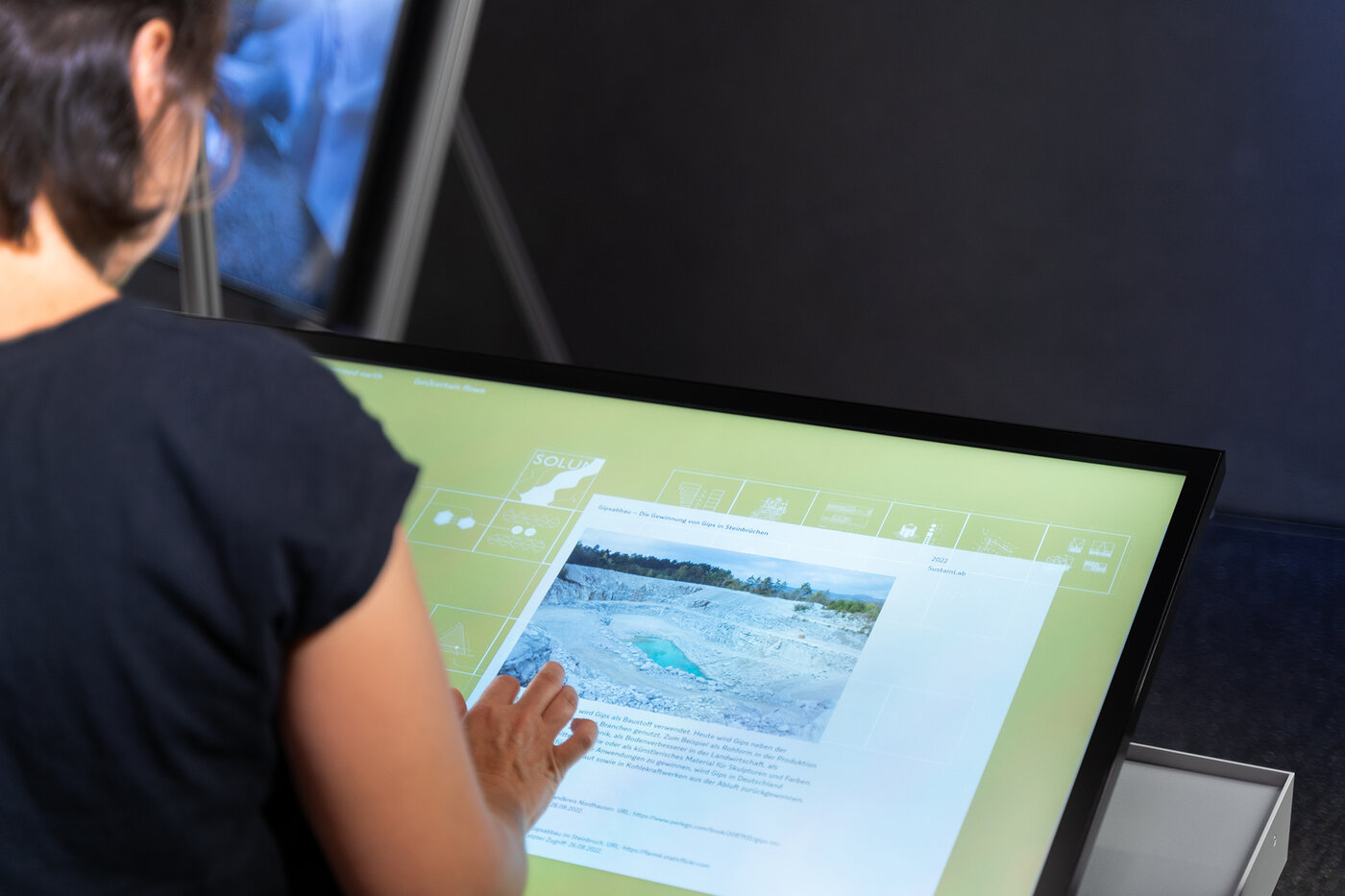 Forschungslandkarte System: Solum in der Ausstellung BurgLabs present im Futurium Berlin 2022