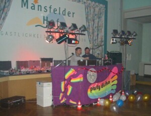 Party auch 2003 unterwegs