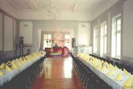 Im historischen Festsaal Schloss Teutschenthal